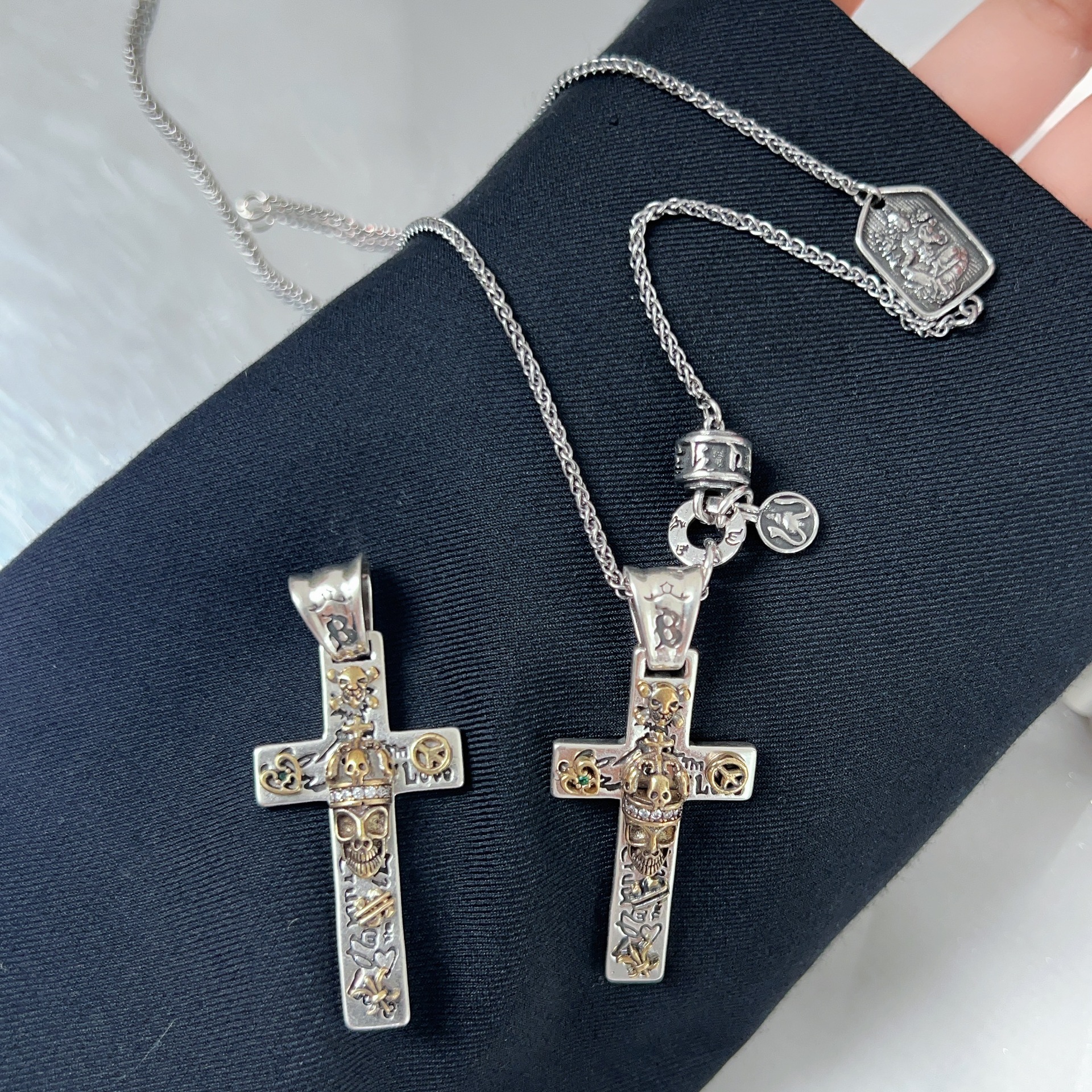 Nuova collana con ciondolo a forma di croce con teschio scuro da uomo, semplice e alla moda, con catena per maglione hip hop_voghion.com