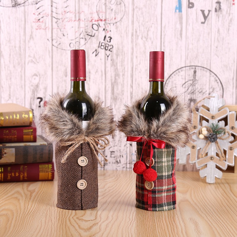 Decoraciones de Navidad europeo y americano nuevo vino conjunto de decoración de vacaciones accesorios arco de lino Cuello de piel botella de vino en stock