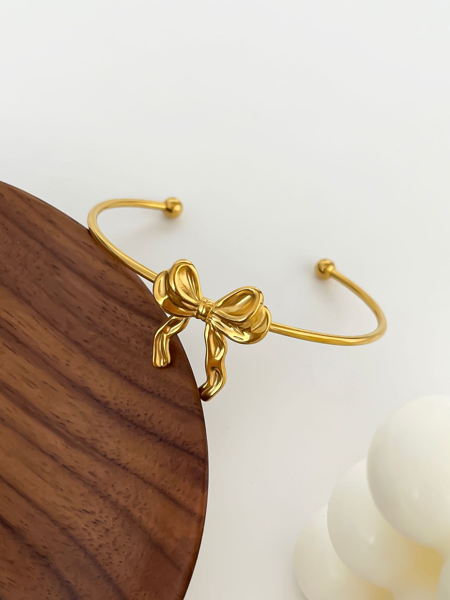 7g Weight 0.03µm-0.05µm Gold Plating Thickness PVD Coated Gold Plating Process Real Gold Plated Plating Material Jewelry Set Classification 1 Piece, 1 Pair Quantity Date, Tea Party Occasion 304 Stainless Steel Material Bow Knot Pattern Unisex Gender Vintage Style, Simple Style Style Waterproof Non Tarnish, Surgical Steel, Plating, Bowknot Craft PVD Coated Real Gold Plated Bow Knot 304 Stainless Steel Vintage Style Simple Style Waterproof Non Tarnish Surgical Steel Plating Jewelry Set 12