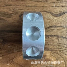 拖拉机;土壤耕整机械;收获机械