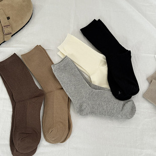 Socks women's solid color socks double needle Brown series autumn and winter casual ins Japanese fashion South Korea all-match pile socks Cotton