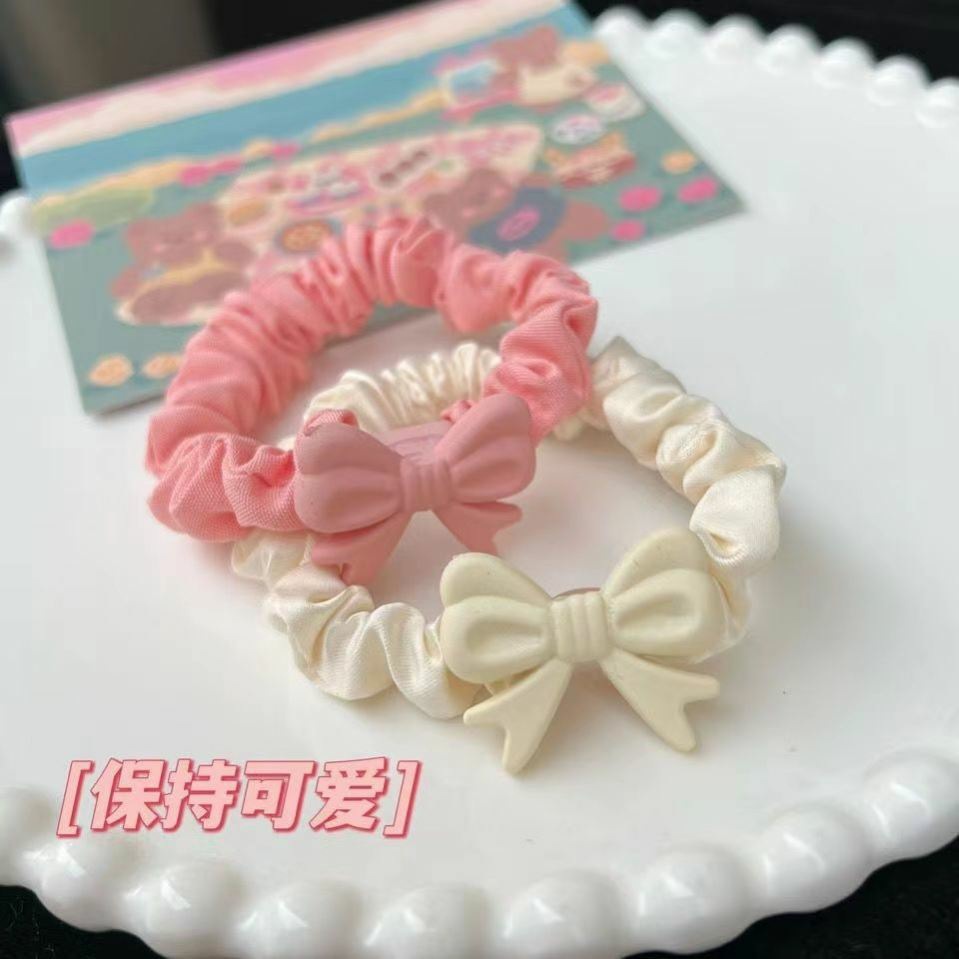 奶油色简约小肠圈