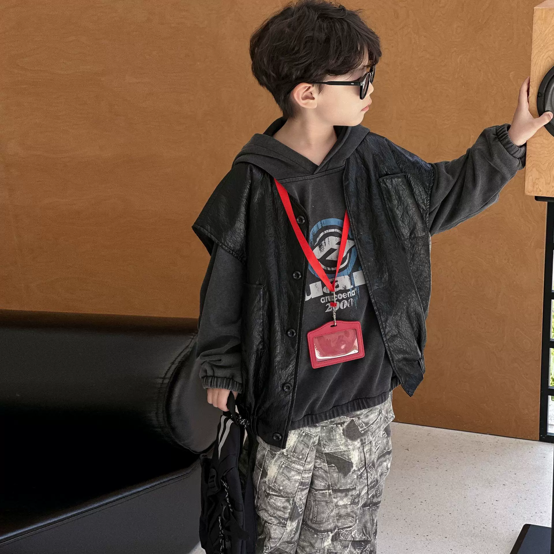 男童马甲春秋款2025新款儿童秋装皮衣夹克男孩中小童韩版潮牌童装