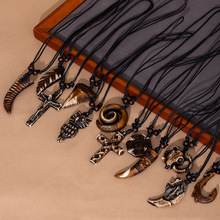 少数民族风挂件牛头牦牛骨雕吊坠男女项链毛衣链旅游纪念饰品批发