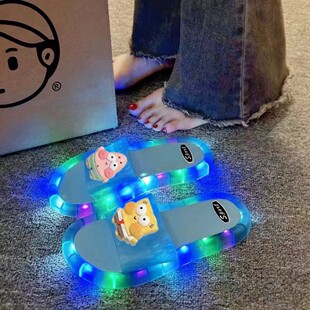 �¿��ļ��l����ЬŮ�ɐ��⴩�����ſ�LED��һ����Hը��ҹ���Ь