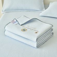 a类泡泡纱床盖床单三件套夹棉绗缝刺绣夏天盖毯夏凉被通用可机洗