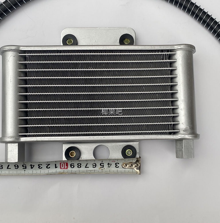 Four-wheel vehicle accessories, go-kart, big bull ATV, stepless transmission, GY6 engine oil cooler oil pipe screw