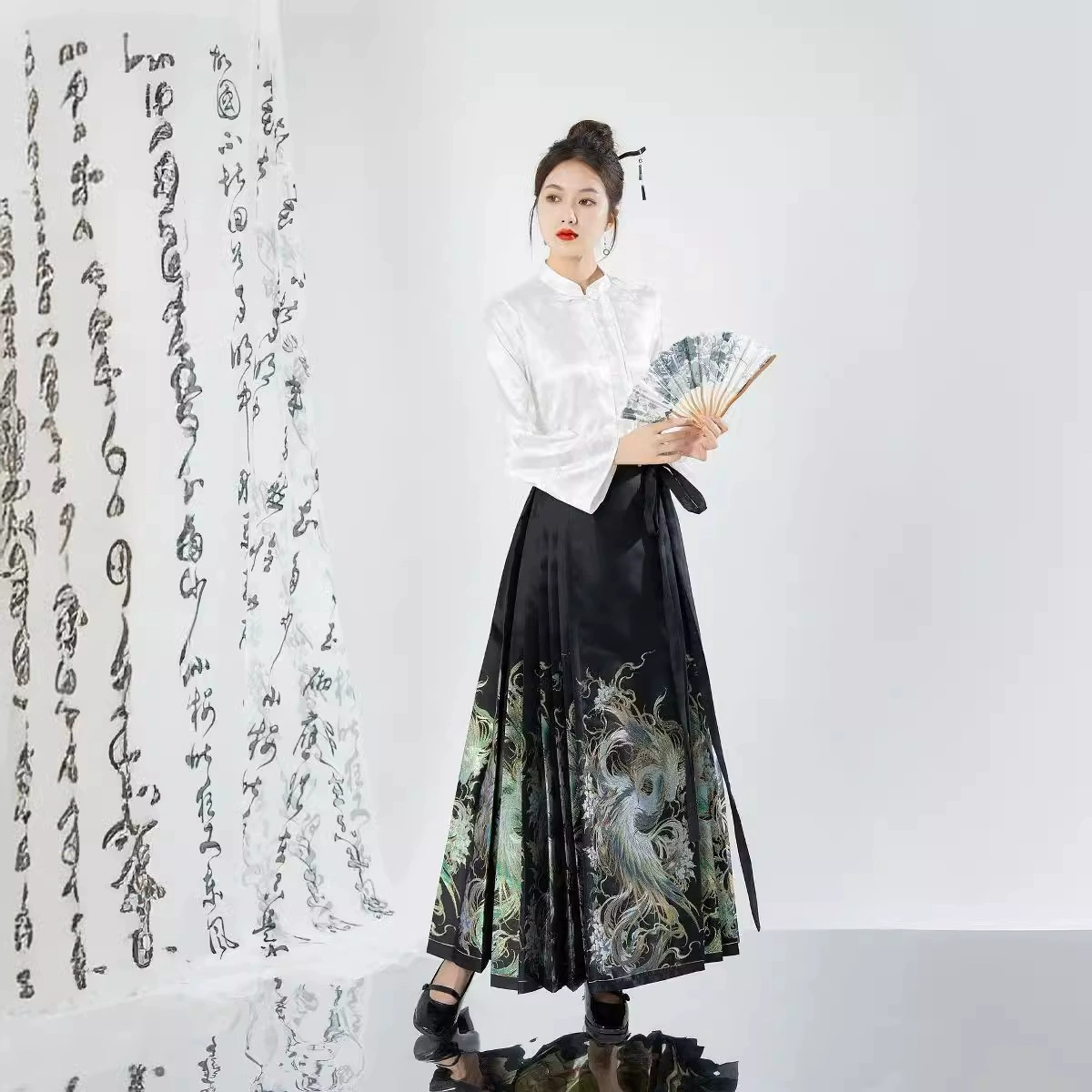 Настоящий выстрел в наличии тканая Золотая макияжная Цветочная юбка макси Hanfu новая в китайском стиле знаменитая вышитая юбка макси в этническом стиле 4,5 м качели