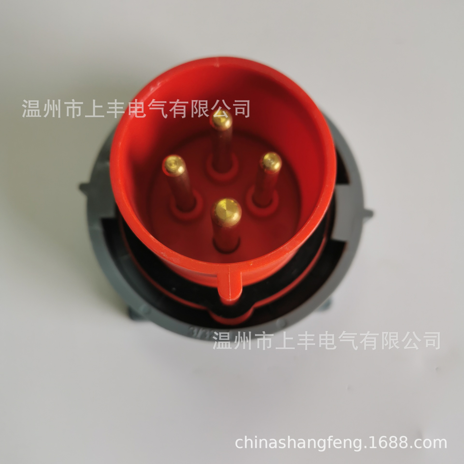 上丰IP67反装暗装直插座16A32A 4孔IP67 SFN-6142 6242 380V