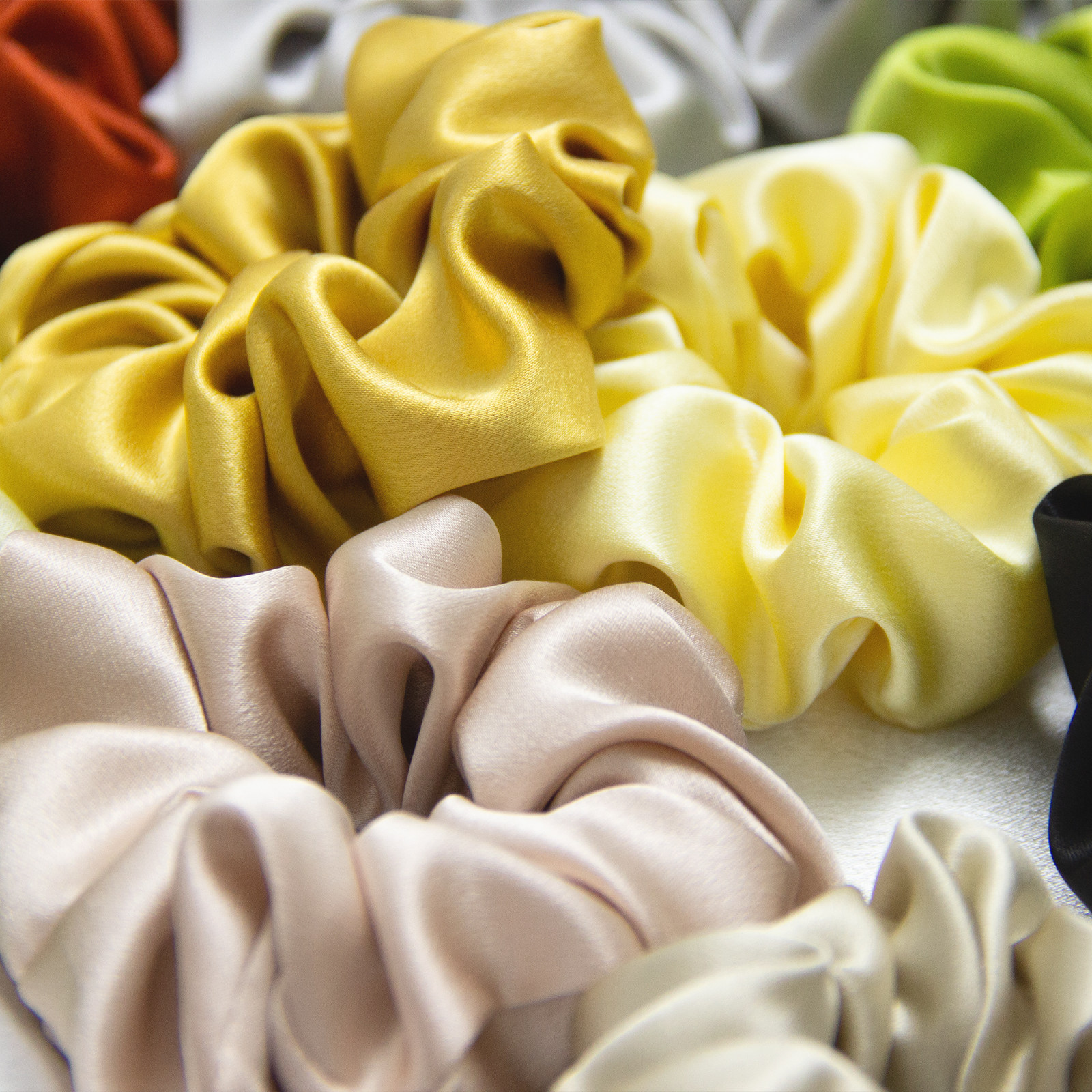 Mingjian 30 Momme Silk Hair Tie 100% Mulberry Silk Scrunchie Silk Decorative Rope Hair Care Traceless Sleep Hair Accessory