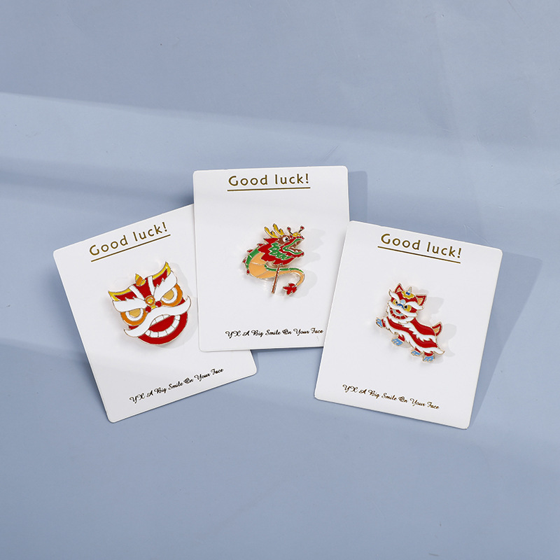 Dragon dance brooch Chinese style original Lion Dance badge festival facial makeup festive gift all-match niche men and women accessories fashion