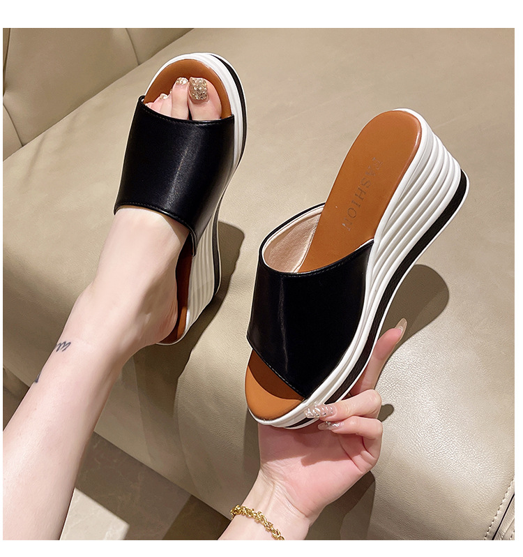 Women's Casual Color Block Round Toe Wedge Slippers display picture 1