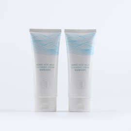 厂家直供化妆品软管洗面奶护手霜防晒霜软管翻盖pe软管包材