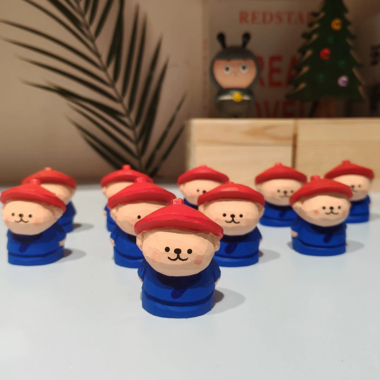 Настольная милая резьба по дереву Q версия мультфильм императорская собака сторожевая собака официальные украшения автомобильный стол маленькие украшения игрушки