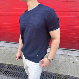 【毒家】高版本P家   新款下摆处饰有字母徽标撞色短袖针织衫男女