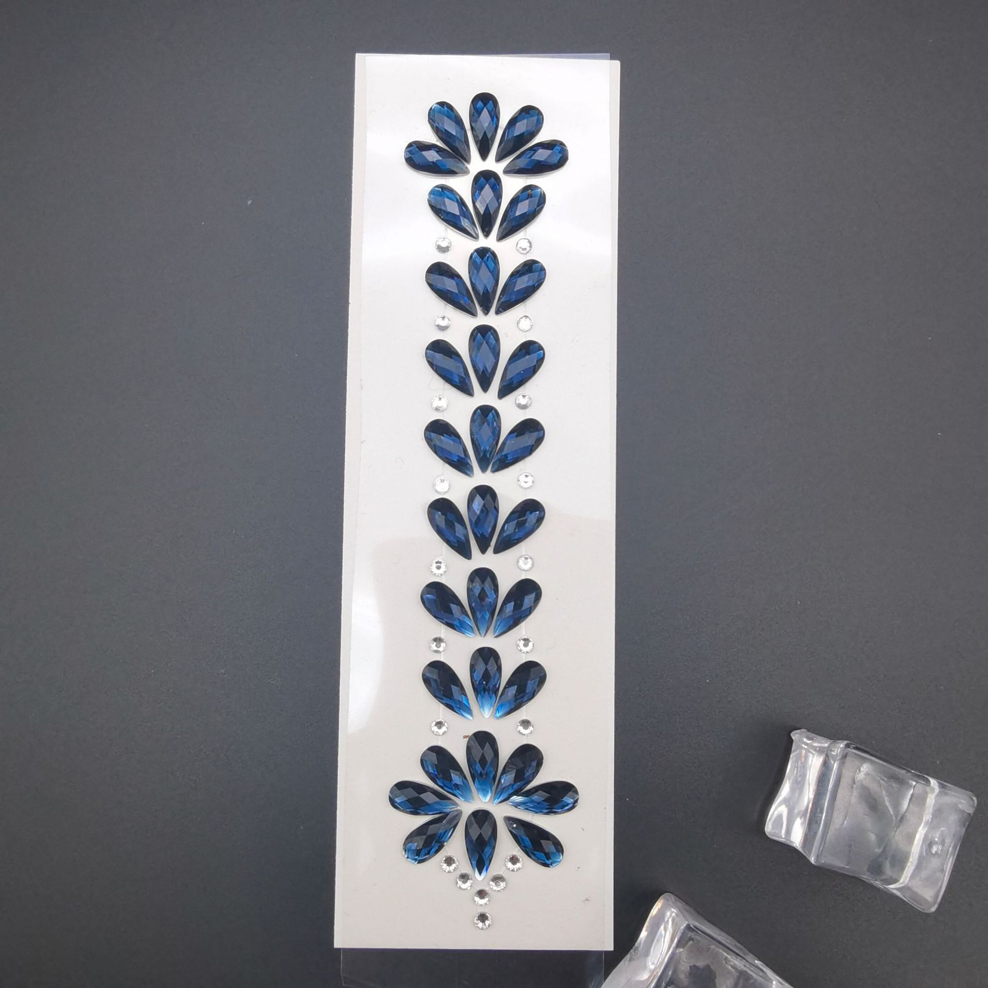 EDM eléctrico sílaba cara pegatinas ceja pegatinas cara pegatinas diamante resina diamante carnaval diamante pegatinas cara decorativa diamante