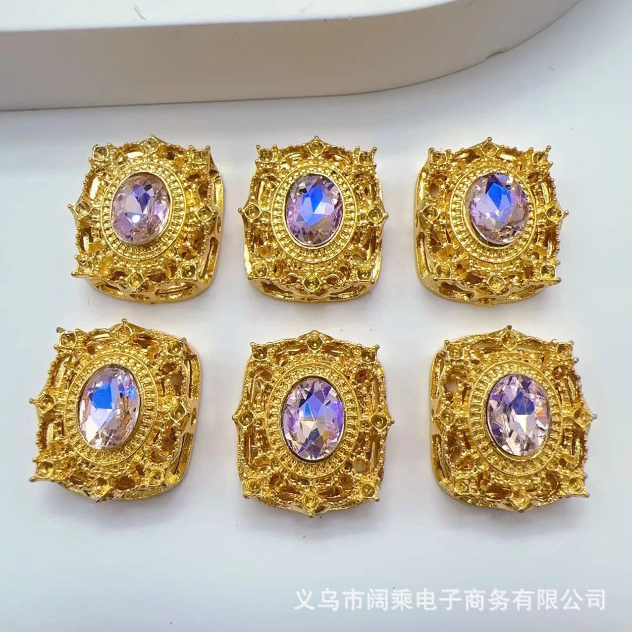 ダイヤモンドの長い方の大きい魔の箱の多い八穴のジルコニウムのdiyの手作りのビーズのブレスレットのネックレスの合金のアクセサリーのビーズの部品