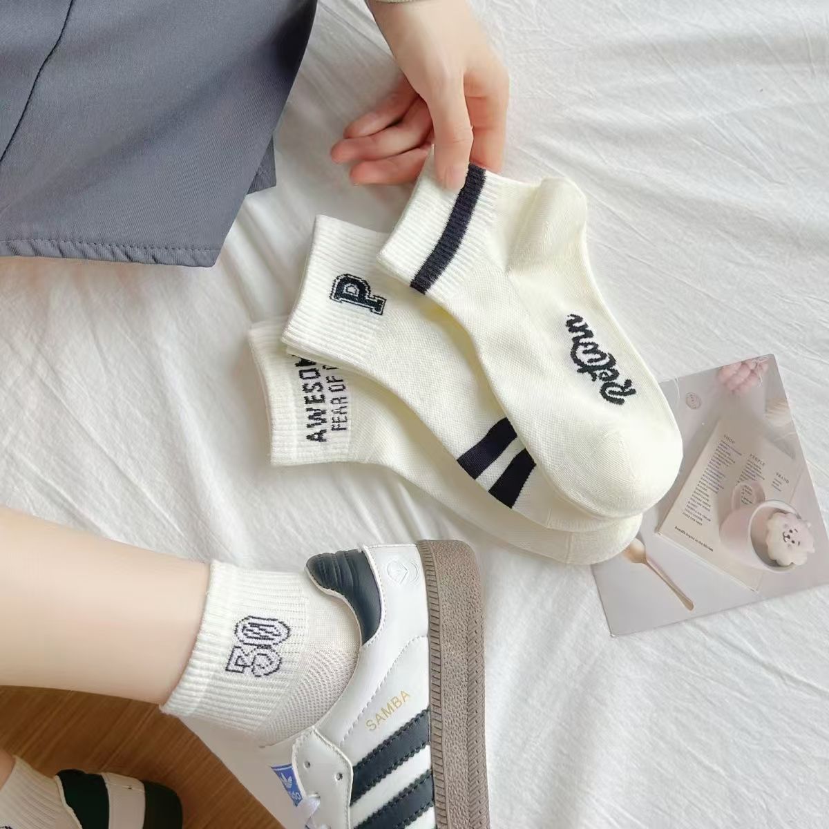 Calcetines de hilo de punteado de colores, calcetines de mujer, algodón fino de verano, calcetines bajos con bordado de cachorro lindo japonés de moda