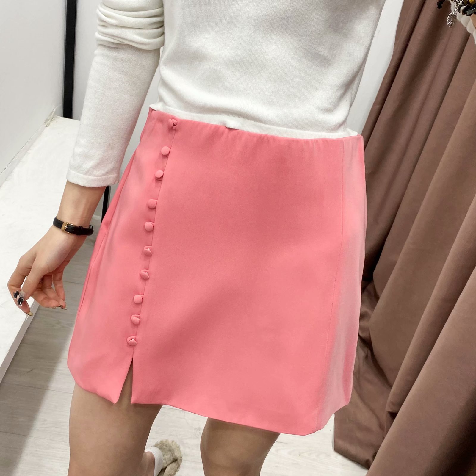 solid color high waist button decor split mini skirt  NSAM54276