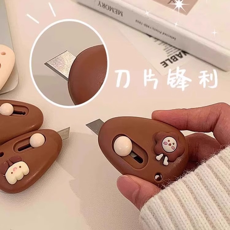 Cuchillo mini cuchillo portátil pequeño estudiante expreso desempaquetado sobres de oficina cuchillo de dibujos animados