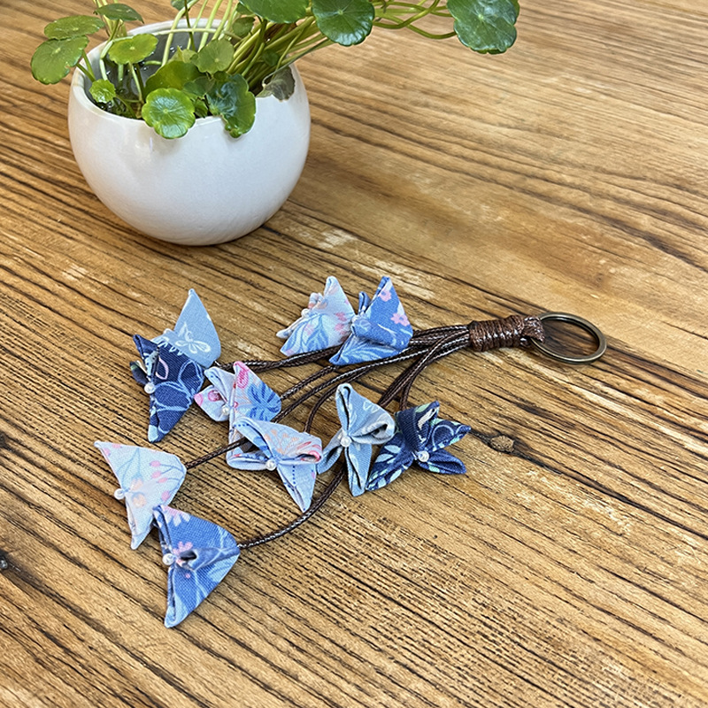 Lirio de los valles coche colgante patchwork adornos Lu bordado hecho a mano bordado DIY patchwork material de producción paquete adornos colgantes