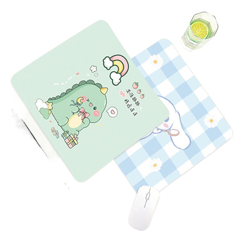 Alfombrilla de ratón de cuero de dibujos animados a figura personalizada Gaming Computer Notebook Keyboard pad de gran tamaño estera de escritorio estera de mesa de comedor