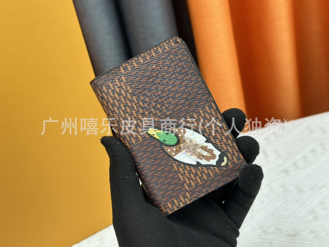 外贸货源跨境旅行护照夹钱包卡包印花短款对折薄款商务皮夹钱包