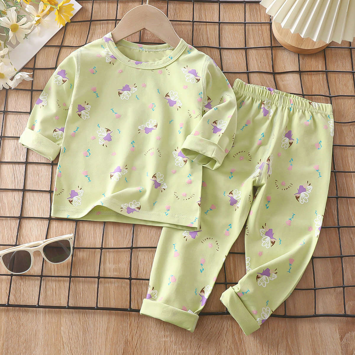 Pajamas infantiles primavera lica algodón ropa interior bebé ropa doméstica para niños niñas chaqueta de otoño pantalones de otoño ropa infantil al por mayor