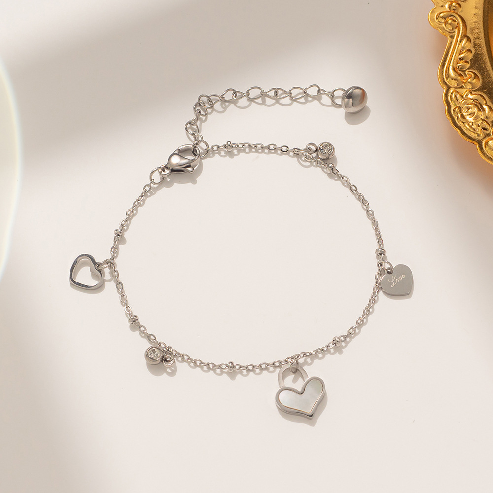 Amor concha blanca-acero