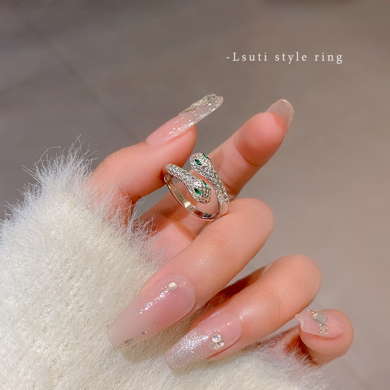 Small design ring