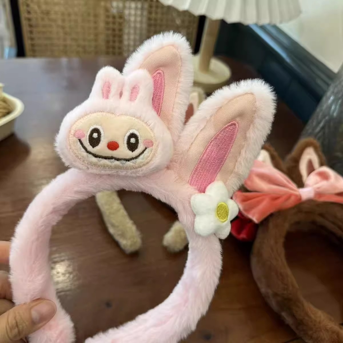 Nuevo hermoso amor tridimensional oso cabello red de peluche rojo dibujos animados orejas lavar la cara cabello red adornamiento para el cabello rojo al por mayor