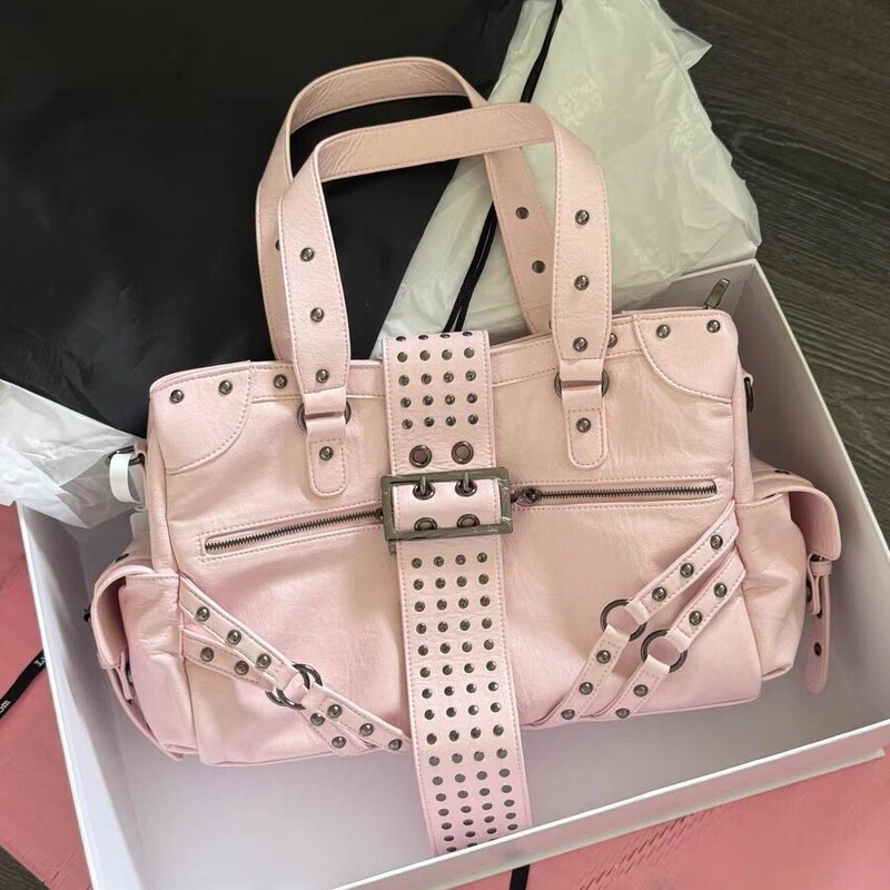 2026 Pink Hot Girl Punk Style Studded Loveheart Motorcycle Bag Tote Bag Large Capacity Commuter Shoulder Bag Crossbody Bag 2026 Pink Hot Girl Punk Style Studded Loveheart Motorcycle Bag Tote Bag Large Capacity Commuter Shoulder Bag Crossbody Bag