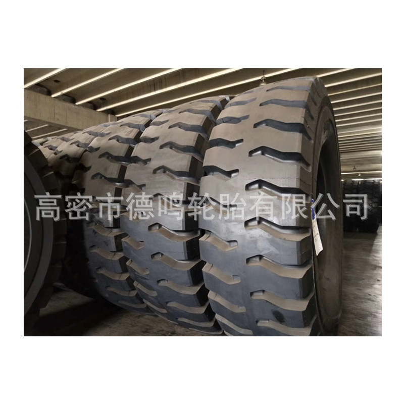 Suministro de maquinaria de construcción gigante neumático 33.00R51 camión volquete neumático de coche de cuerpo ancho