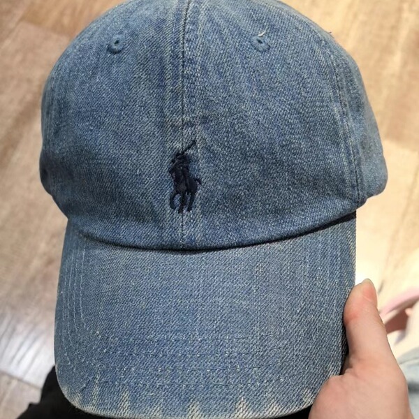 Sports baseball cap for men and women