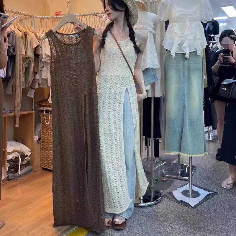 Summer retro design knitted woven dress with a round collar