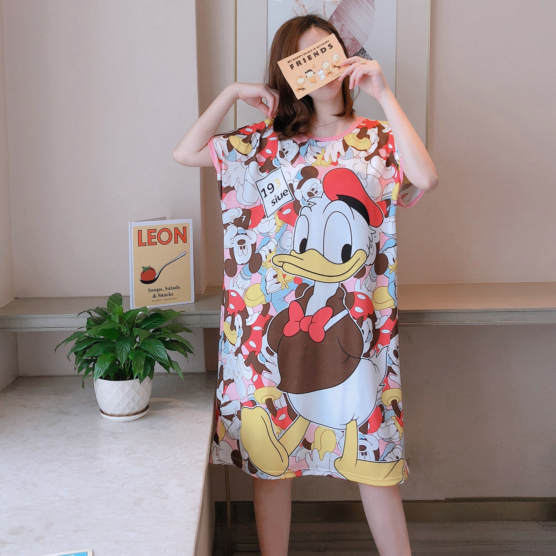 Sudeste asiático barato camisón flojo de las mujeres más tamaño Delgado verano dibujos animados manga corta pijamas inicio desgaste camisón puesto