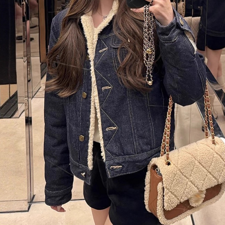 2025 French-Style Winter Retro Lamb Wool Thickened Biker Jacket Top Korean-Style Turn-Down Collar Denim Short Coat for Women