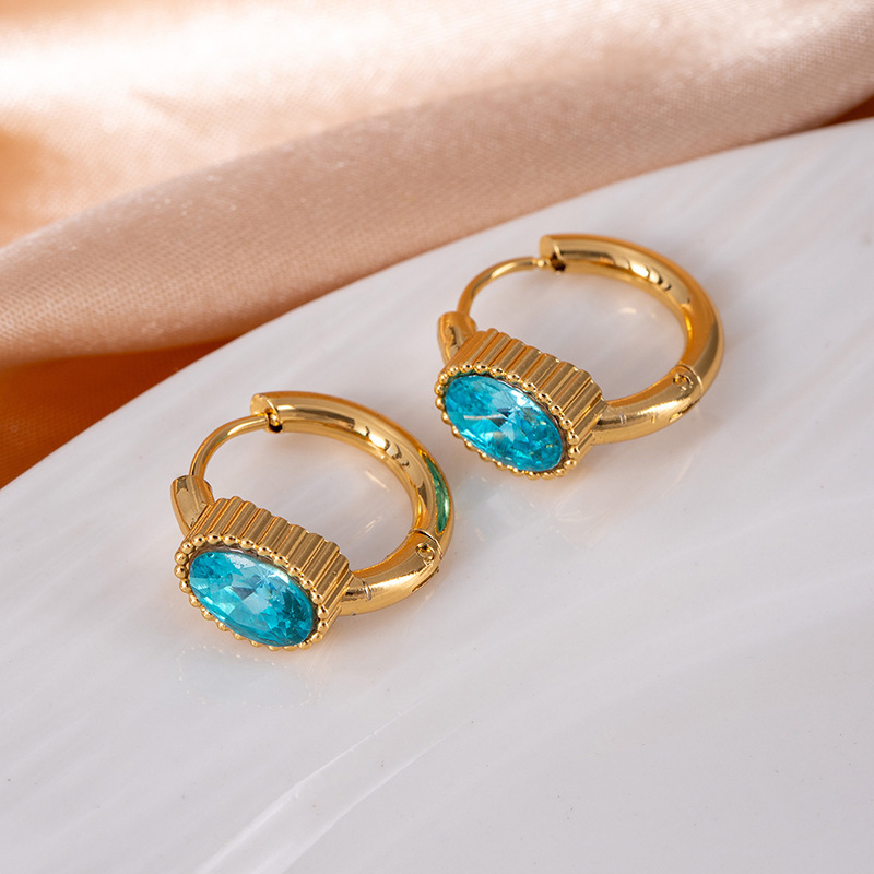 Blue earrings with zircon