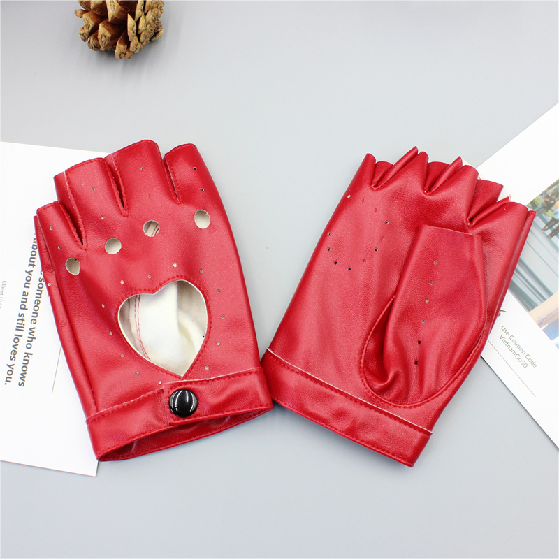 여성 복숭아 하트 레드