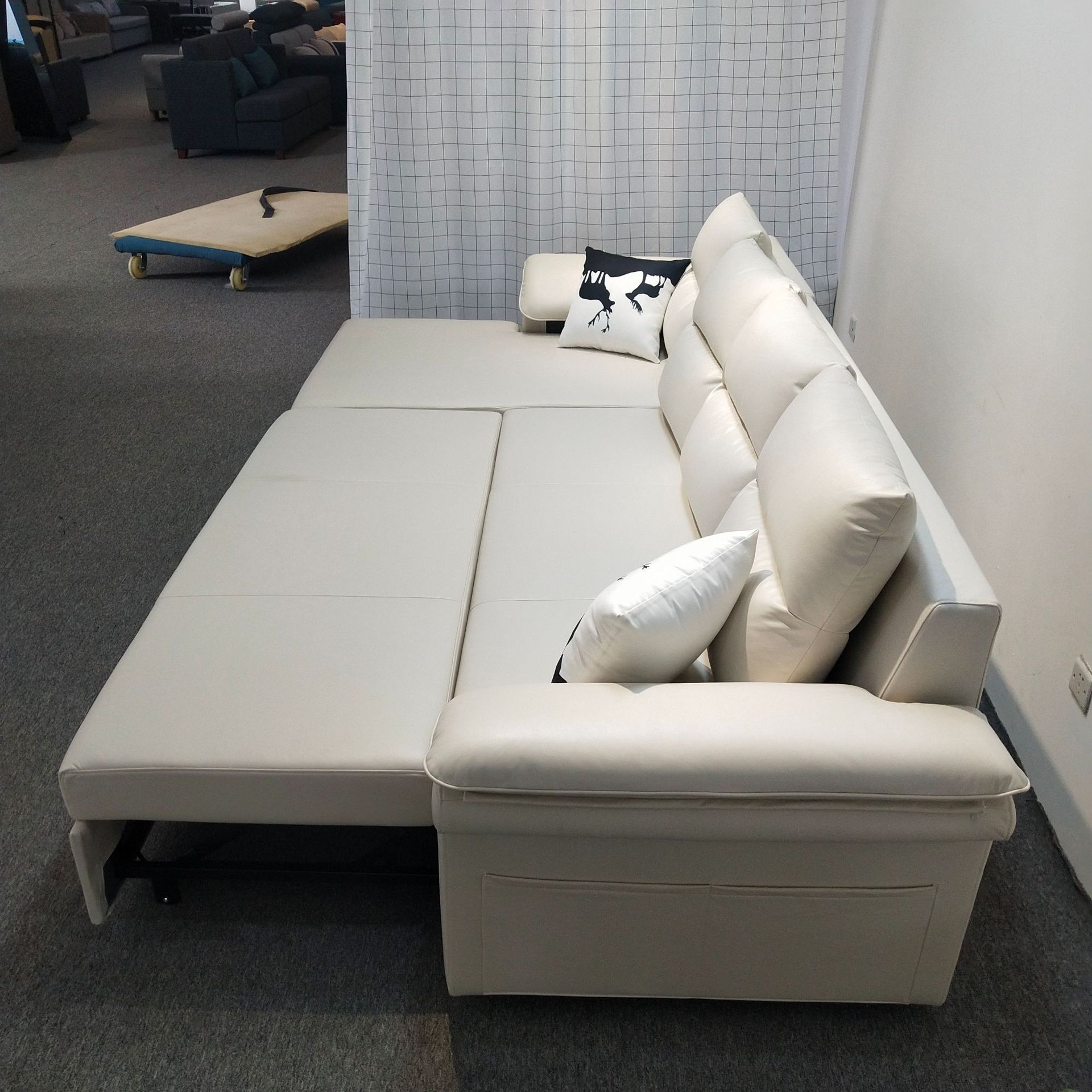Tecnología de tela de esquina sofá correa de almacenamiento VIP simple sala de estar moderna pequeña combinación de sofá cama plegable doble uso