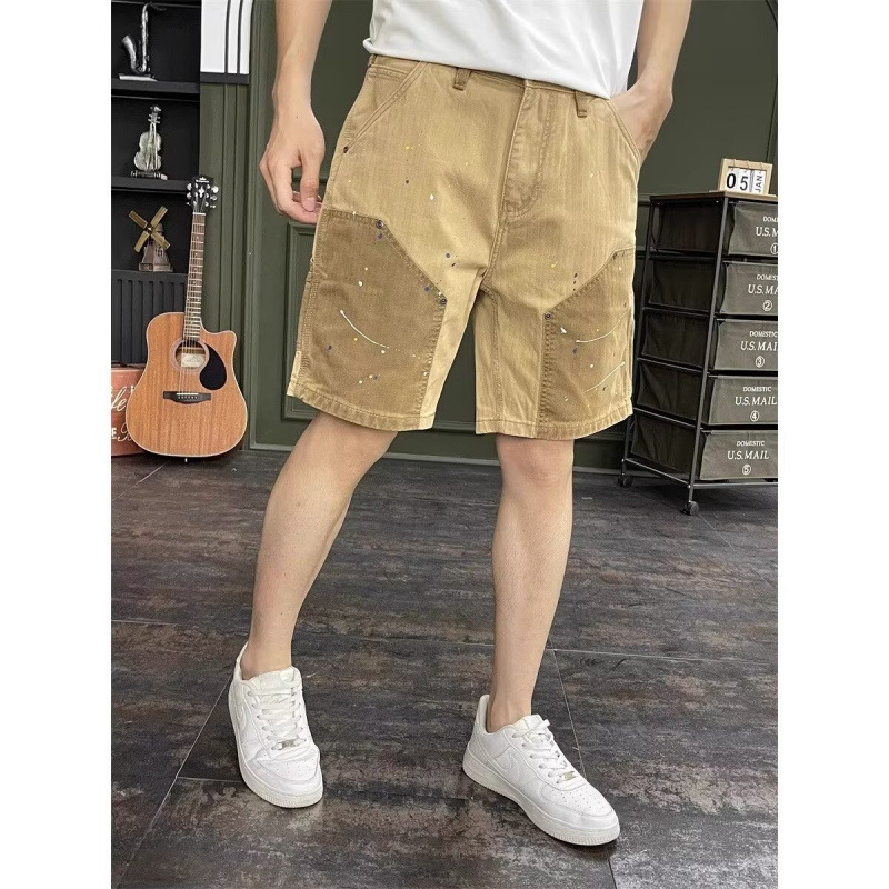 Personalized Spray-Painted Distressed Cargo Shorts for Men, American Casual Contrasting Color Patchwork Fishbone Pattern, Loose Straight Mid-Pants