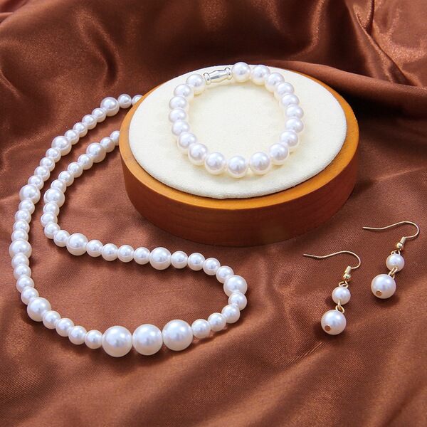 Quality glass round beads