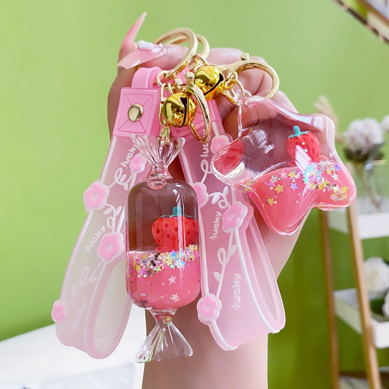 New Acrylic Oil Floating Strawberry Keychain Creative Internet Celebrity Car Bag Couple Keychain Pendant Wholesale