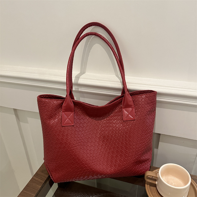 El nuevo bolso de moda de este año con textura tejida, bolso de hombro para mujer, bolso de estilo minimal de moda