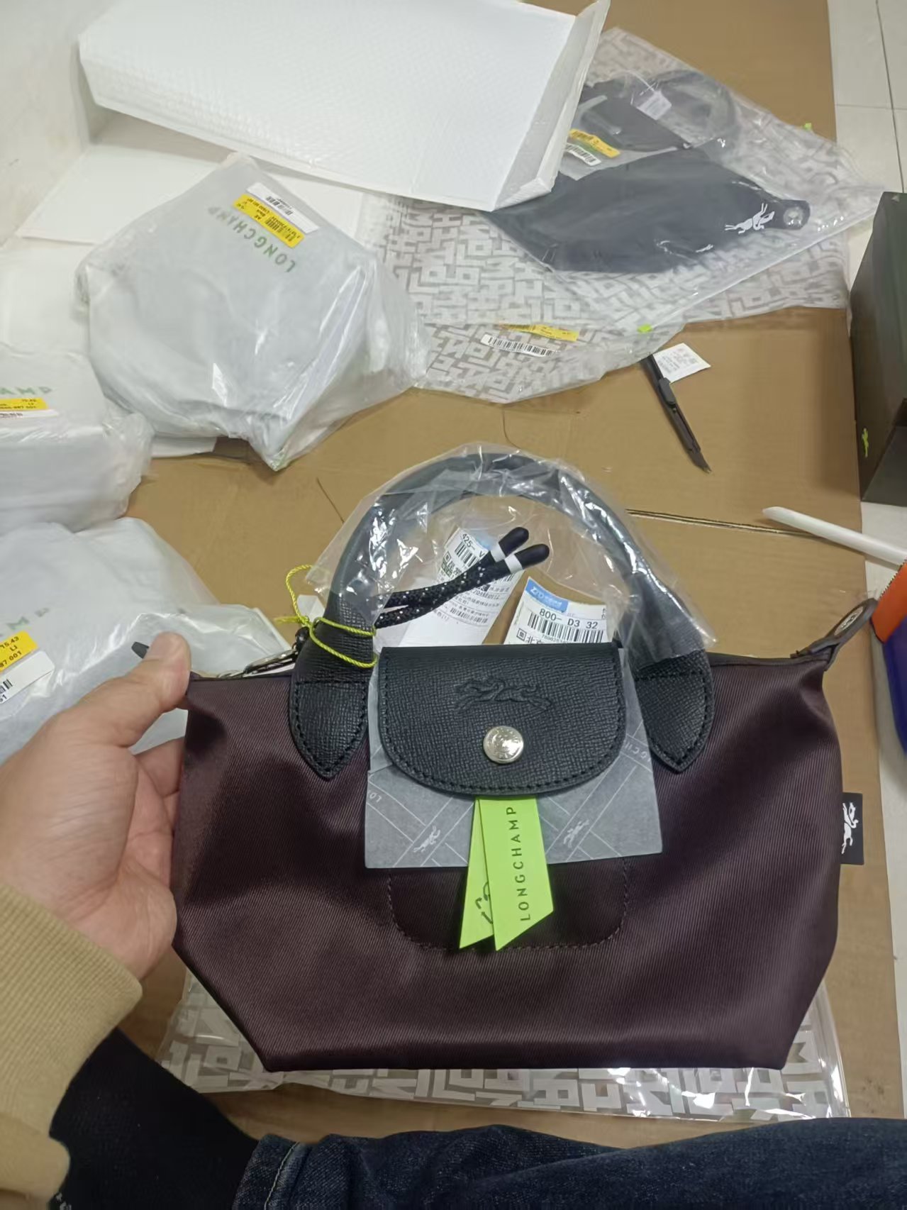 トップドラゴンシャンバッグ エナジーツイル ドラゴンシャンクロスボディポータブル餃子バッグ ショートハンドル 多用途 大容量 ナイロンバッグ