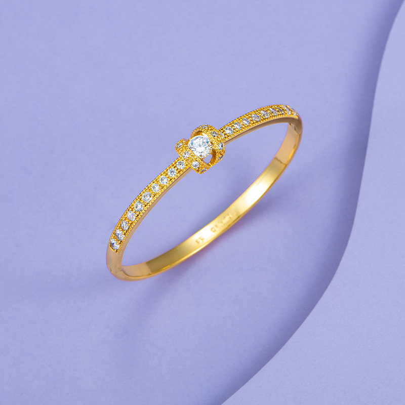 Xuping joyas europeas y estadounidenses joyas transfronterizas brazaletes de aleación simple pulsera de latón invierno pulsera joyas mujeres al por mayor