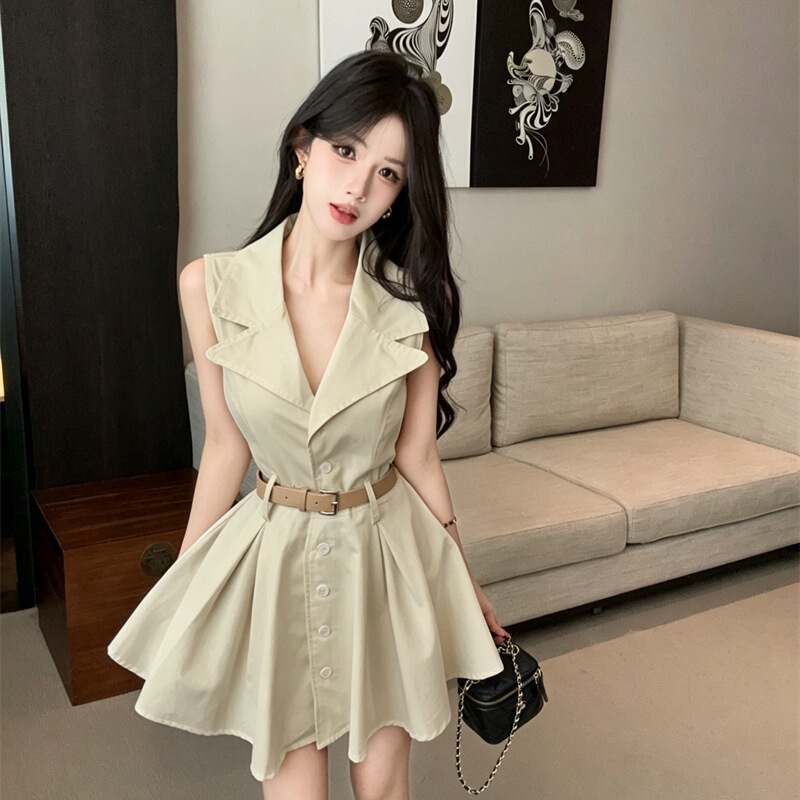 Summer Women's New Korean-Style Elegant Lapel Waist-Cinching Flared Dress with Workwear Style Single-Breasted Sleeveless Dress