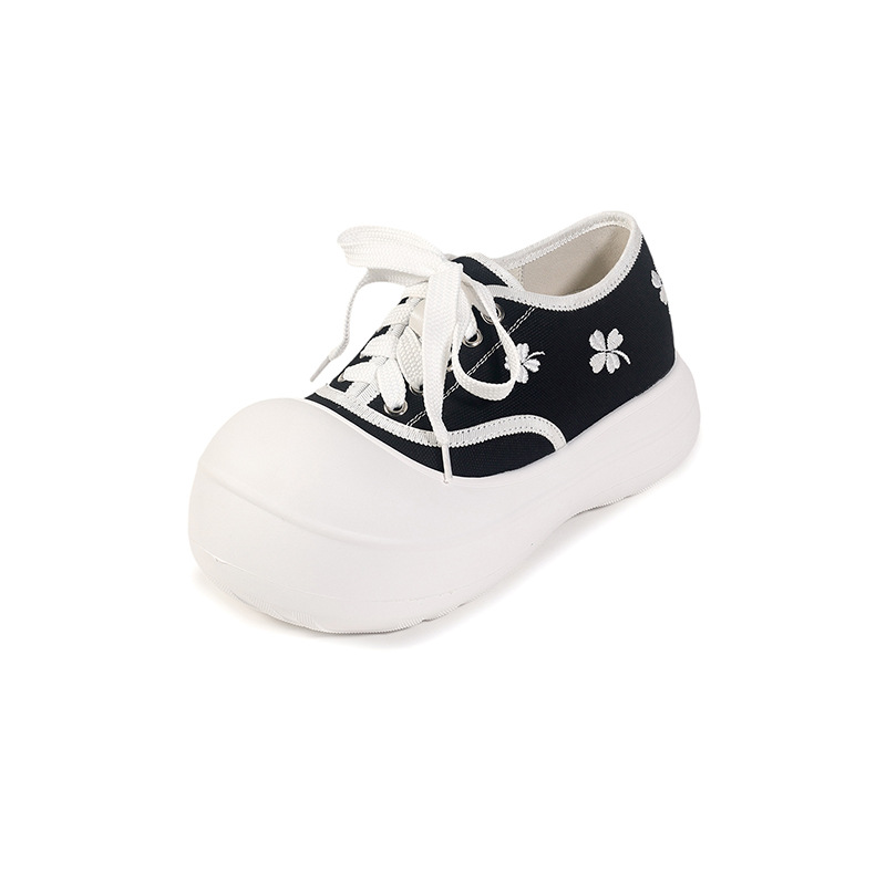 Giày sneaker nữ chunky đế dày thêu hoa mùa xuân 2026 — màu đen, màu vàng, màu đỏ