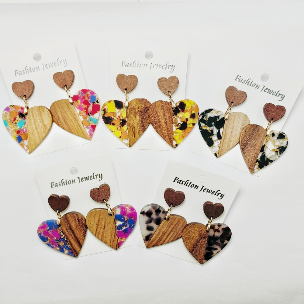 12g Weight Steel needle Ear Needle Material Drop Earrings Classification 1 Pair Quantity Holiday, Daily Occasion Acrylic, Wood, Resin Material Heart Shape Pattern Women's Gender Stoving Varnish Design Casual, Simple Style Style 1 Pair Casual Simple Style Heart Shape Stoving Varnish Arylic Wood Resin Drop Earrings 无