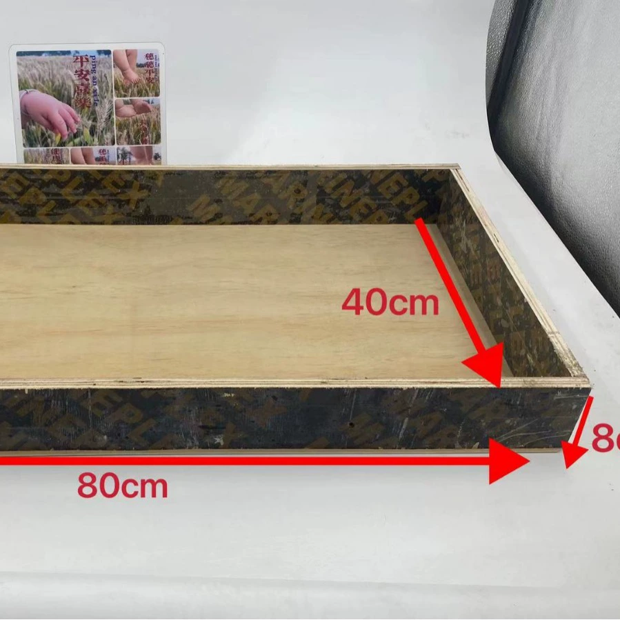 Прямоугольная деревянная коробка из гвоздей